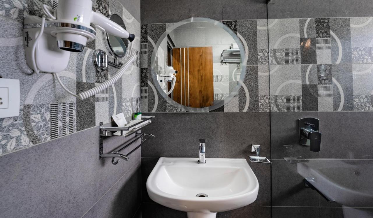 Royal Tusker Luxury Service Apartments Mysore Exterior foto